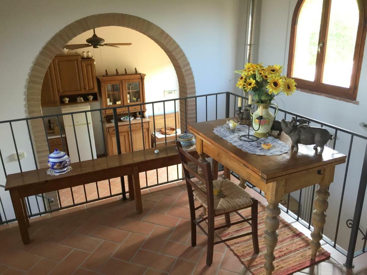 Il Fienile Villa San Gimignano Exteriör bild